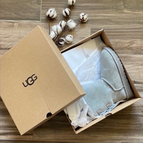 🌿UGG🌿 BAILEY BOW ABSTRACT SPLATTER BOOTS - Picture 10 of 15